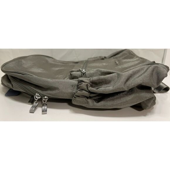 NWT Baggallini On The Go Laptop Backpack in Sterling Shimmer - Picture 5 of 11
